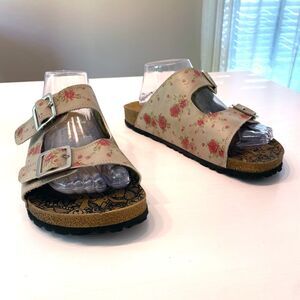 Calceo Women's‎ Floral Roses Double Strap Buckle Sandals EU Size 40 US Size 9.5